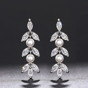 Koperen Hangende Oorbellen Met Marquise Zirkonia En Witte Imitatieparels Elegant Bladontwerp Voor Dames Bruiloft Sieraden
