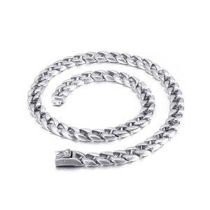 Collier maille gourmette 12mm en acier inoxydable argenté poli avec fermoir mousqueton