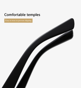 Detail of comfortable non-slip sunglasses temples with ergonomic curved design