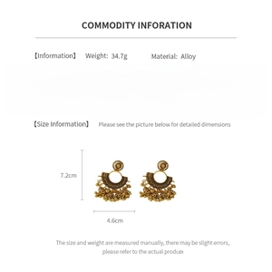 Detailed dimensions and alloy material info for gold vintage fan-shaped tassel earrings