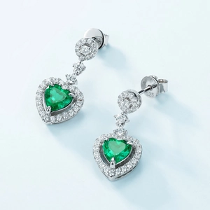 Elegant heart-shaped emerald drop earrings in S925 sterling silver with halo diamonds