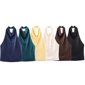 Hauts licou élégants en satin pour femmes disponibles en six couleurs sophistiquées