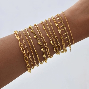 Elegant Stainless Steel Gold Plated Chain Bracelet For Women Minimalist Stacking Geometric Jewelry Accessory For Daily Wear
