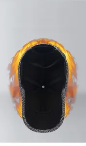 Close-up of the heat storage inner lining and thick knit texture of the winter hat