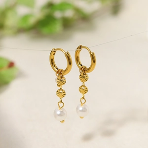 French Vintage Stainless Steel Artificial Pearl Drop Earrings 18K Gold Plated Light Luxury Geometric Jewelry For Women