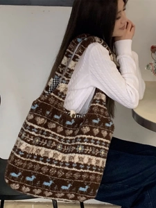 Ethnic style plush tote bag with cute animal heart patterns for autumn winter