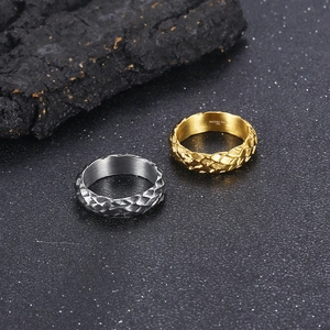 Men's retro stainless steel dragon scale ring in gold and silver finish with 316L engraving