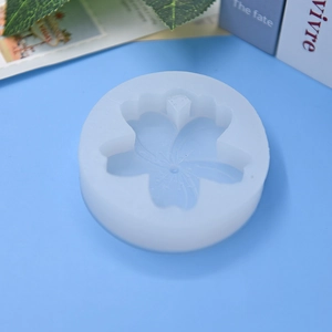 5-petal cherry blossom shaped silicone mold for DIY soap, candles, and cake baking