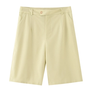 Detailed front view of beige cotton linen casual shorts with button and pleated waist