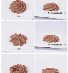 Detailed size view of faux cookie models showing 4.2cm diameter and 1.5cm thickness