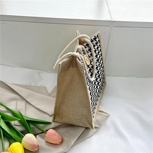 Japanese style jute tote bag with houndstooth pattern and cotton rope handles