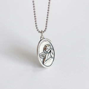 Vintage 925 sterling silver angel relief pendant necklace with oxidized retro finish