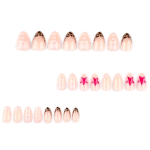 Faux ongles amande courts avec étoiles rouges, pointes French léopard et motifs écaille