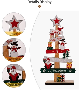 Détails de décoration de Noël en bois montrant l'artisanat des étoiles et du bonhomme de neige