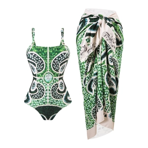 Ensemble maillot de bain vert ethnique avec une pièce et paréo assorti imprimé floral