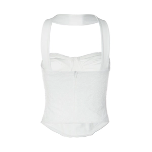 Dettaglio del top a corsetto bianco con pizzo e cerniera a scomparsa sulla schiena