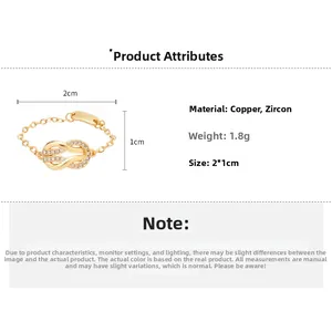 Macro detail of gold horsebit chain ring with zircon inlay showing dimensions and weight