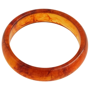 Minimalist amber marble resin round bangle bracelet with translucent textured finish