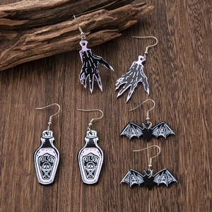 Halloween Gothic Acrylic Dangle Earrings With Alloy Hook Ghost Hand Poison Bottle Bat Wing Dark Style Jewelry