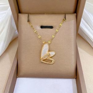 Overlapping Hearts Pendant Necklace Gold Plated Stainless Steel Copper With Mother Of Artificial Pearl And Zirconia Luxury Jewelry For Women