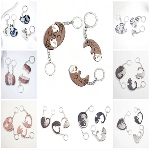 Wooden Acrylic Animal Couple Keychain Otter Cat Hedgehog Raccoon Pendant Valentine's Day Gift For Lovers Friends Key Ring