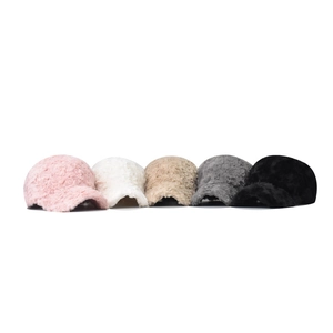 Flauschige Teddyfell-Baseballkappe für den Winter in Pink Weiß Khaki Grau und Schwarz