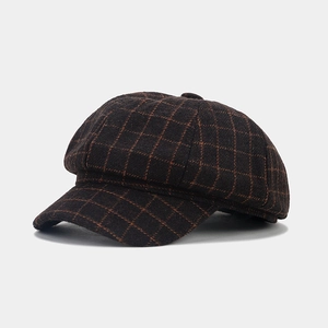 British style vintage plaid newsboy cap in dark coffee and caramel for autumn and winter