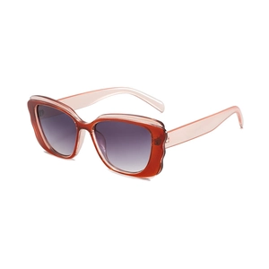 Fashion butterfly frame sunglasses with pink gradient lenses and oversized design for women