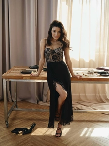 Abito Lungo In Raso Nero Splicing Pizzo Spacco Laterale Spalline Sottili Sexy Aderente Schiena Scoperta Da Sera Per Donna