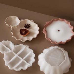 DIY silicone molds for shell candle cups and trays with elegant wavy edge design