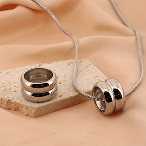 Ensemble bague double couche plaqué or 18 carats et collier chaîne serpent chic