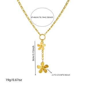 Collier en acier inoxydable doré avec pendentifs fleurs et détails des dimensions