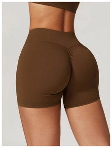 Vue arrière du short de yoga taille haute avec couture froncée pour effet liftant