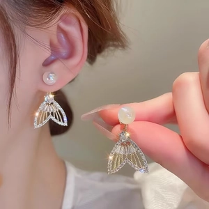 Boucles D'oreilles Pendantes Queue De Sirène Alliage Künstliche Perle D'imitation Strass Inlay Bijoux Élégants Pour Femmes Filles