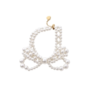 French vintage pearl necklace set with elegant bow design and gold metal clasp