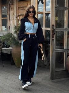 Tuta da donna in due pezzi con felpa con cappuccio in denim e pantaloni sportivi a vita alta