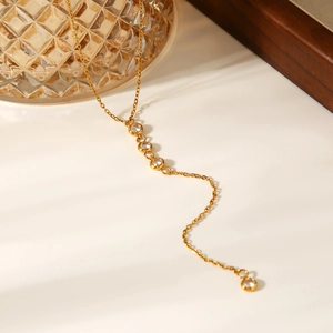 Élégant collier en Y en acier inoxydable plaqué or 18k avec cristaux de zircon