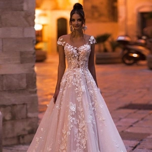 Off Shoulder Wedding Dress For Bride Lace Appliques Floral Embroidery Tulle Backless A-Line Long Bridal Gown