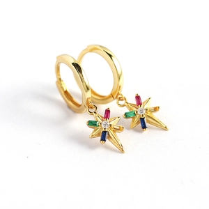 Gold s925 silver hoop earrings with colorful star pendants and sparkling gemstones