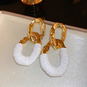 Boucles DOreilles À Maillons Ovales Géométriques Torsadées Avec Alliage Cuir Artificiel Et Tige En Argent Sterling 925