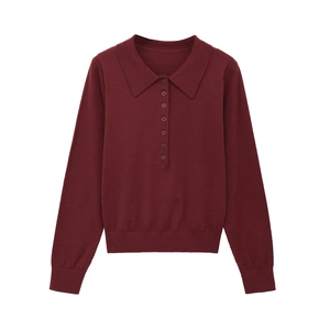 Maglione in maglia bordeaux a maniche lunghe con colletto polo e chiusura a bottoni