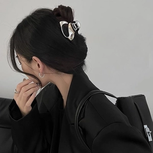 Irregular Metal Hair Claw Clip Alloy Nonslip High Ponytail Holder Korean Style Shark Clip For Women