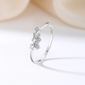 S925 sterling silver starry sky ring with sparkling zircon stones and star detail