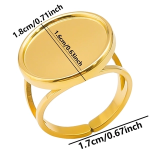 Detail of adjustable gold stainless steel oval ring base with 1.8cm surface dimensions