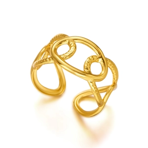 Irregulärer geometrischer Ring im Schweinenasen-Design aus vergoldetem Edelstahl