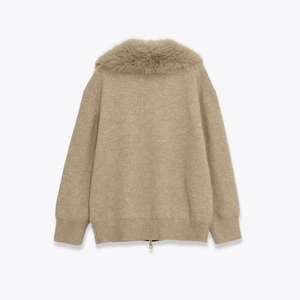 Women's oatmeal faux fur collar jacket with knitted texture and back zipper detail