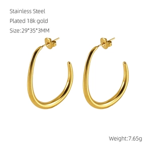 Detailed view of U-shaped gold earrings with precise dimensions and weight specs