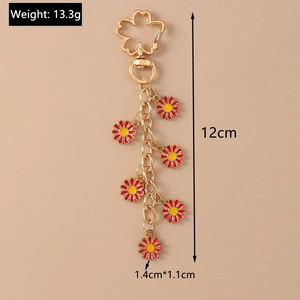 Detailed view of enamel daisy flower keychain with sakura clasp and size specifications