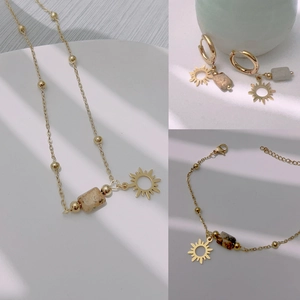 Natural picture stone jewelry set with sun pendants in 18K gold plated titanium steel