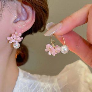 Elegant summer pink flower earrings with opalescent petals and white pearls for women